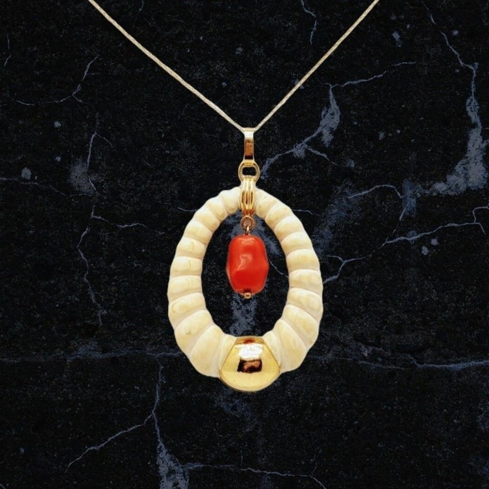 RARE Kai Yin Lo 14k Gold Antique Red Coral & Scalloped Bone Pendant Necklace, 19